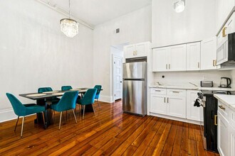 1725 Robert C. Blakes Sr. Dr in New Orleans, LA - Building Photo - Building Photo