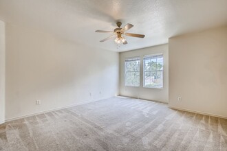 4807 Heather Pass in San Antonio, TX - Building Photo - Building Photo