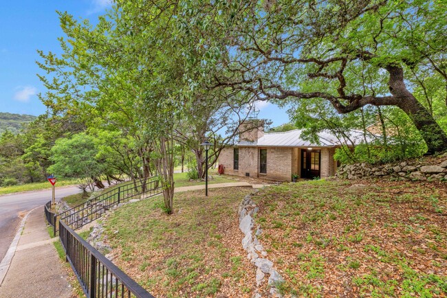 11361 Moonsail in Helotes, TX - Building Photo - Building Photo