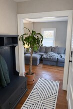 604 NE Shaver St in Portland, OR - Foto de edificio - Building Photo