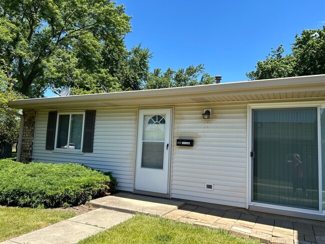 322 Whidah Ct