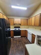 2610 Garrettson Dr in Austin, TX - Building Photo - Building Photo