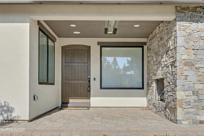 20765 Parc Forêt Dr in Reno, NV - Foto de edificio - Building Photo