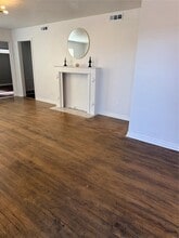 1701 N Barnes Ave in Oklahoma City, OK - Building Photo - Building Photo