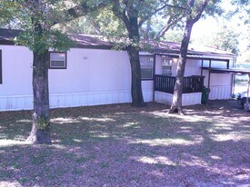 123 Yates Cir in Aledo, TX - Building Photo