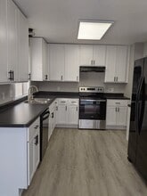 3552 Independence Ave N in Minneapolis, MN - Building Photo - Building Photo