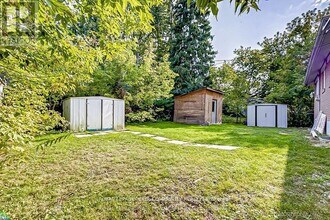 35 Aurora Heights Dr in Aurora, ON - Building Photo - Building Photo