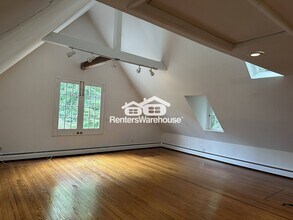 6616 N Charles St in Towson, MD - Building Photo - Building Photo