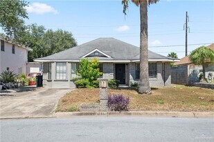 2419 N 28th St in McAllen, TX - Building Photo