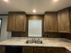 88 Normandy Dr in Howell, MI - Foto de edificio - Building Photo