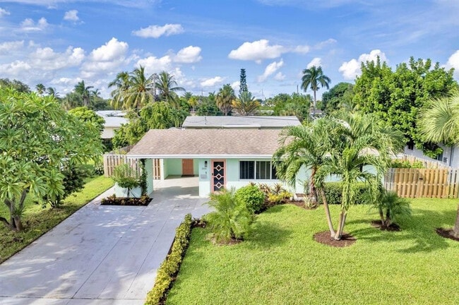 2611 NE 20th St in Pompano Beach, FL - Building Photo - Building Photo