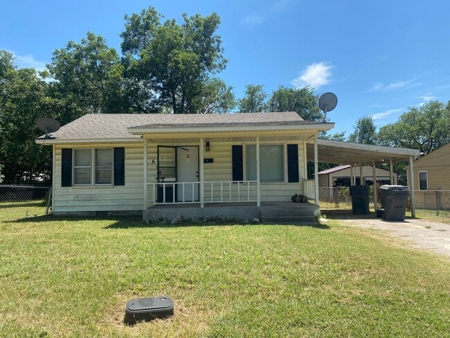 618 13th Ave NW in Ardmore, OK - Building Photo - Building Photo