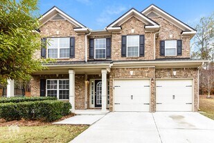 7425 Absinth Dr in Atlanta, GA - Building Photo