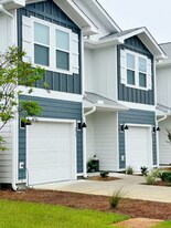 273 Palmeras Marinas Ln in Panama City Beach, FL - Building Photo