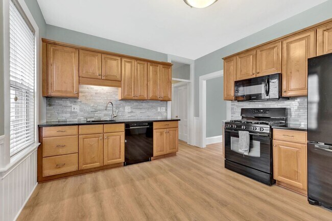 6 Bellflower St in Boston, MA - Building Photo - Building Photo