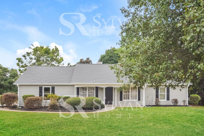 80 Springfield Dr in Covington, GA - Foto de edificio