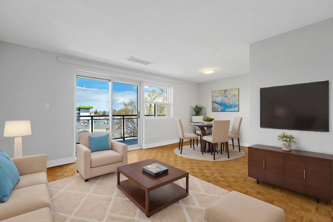 Parkdale Place in London, ON - Building Photo