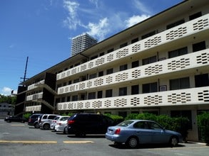 Waikahe in Honolulu, HI - Building Photo - Building Photo