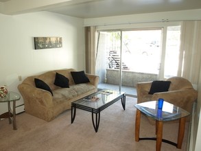 Park Terrace Apartments in Ann Arbor, MI - Building Photo - Interior Photo