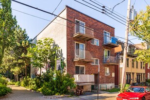 1680 Alexandre-Desève Rue in Montréal, QC - Building Photo