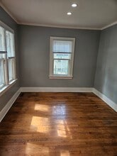 1602 W University Ave in Champaign, IL - Foto de edificio - Building Photo