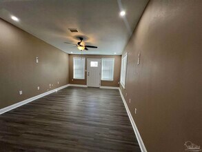 4551 Teston Dr in Milton, FL - Building Photo - Building Photo