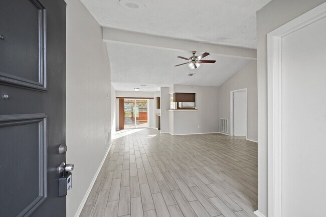 7227 Colima Dr in Houston, TX - Building Photo - Building Photo