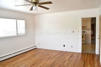 338 E 200 S-Unit -3 in Clearfield, UT - Foto de edificio - Building Photo