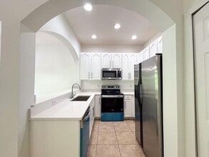 10398 Park Commons Dr in Orlando, FL - Building Photo - Building Photo