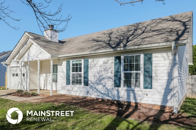 3604 Cedar Bark Dr in Matthews, NC - Building Photo - Building Photo