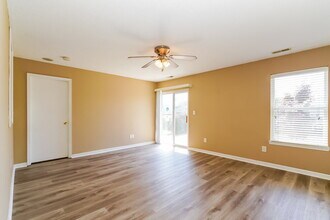 7621 Blue Willow Dr in Indianapolis, IN - Building Photo - Building Photo