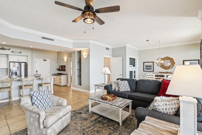 8715 Surf Dr, Unit SI ID1523323P in Panama City Beach, FL - Foto de edificio - Building Photo