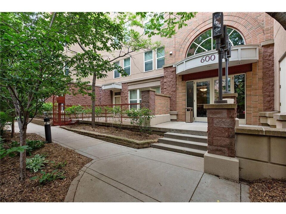 600 N 2nd St-Unit -108 in Minneapolis, MN - Building Photo