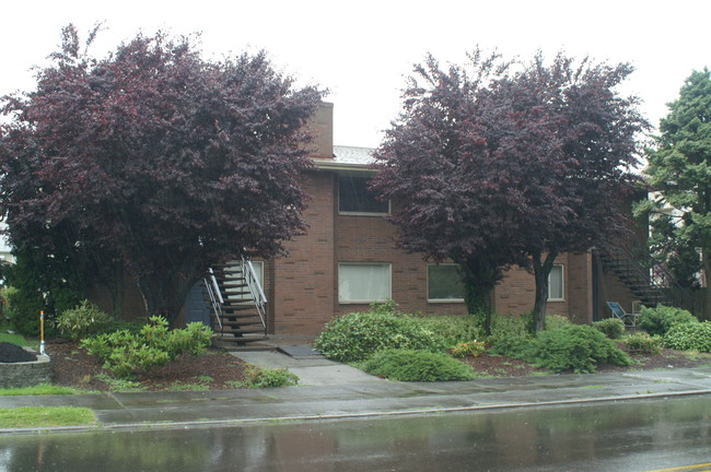 2014 Hoyt Ave in Everett, WA - Foto de edificio - Building Photo