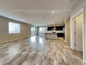 9084 Aster St SE in Tumwater, WA - Foto de edificio - Building Photo