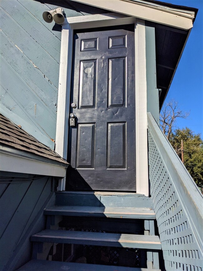 property at 704 E 22nd St
