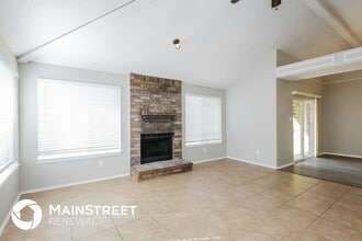 304 Meadowglen Dr in Cedar Hill, TX - Foto de edificio - Building Photo