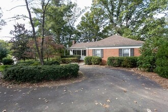 1710 Milton Rd in Charlottesville, VA - Building Photo - Building Photo