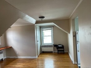 41 Norfolk Rd in Island Park, NY - Building Photo - Building Photo