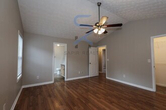 4685 Turning Leaf Dr in Gillsville, GA - Building Photo - Building Photo