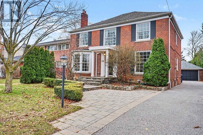 property at 289 Glengrove Ave W