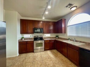 45137 Sage Brush Dr in Maricopa, AZ - Building Photo - Building Photo