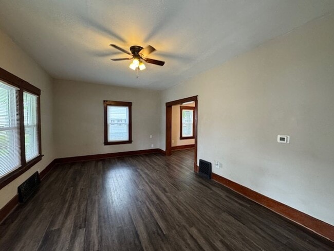 property at 1117 E Colorado St