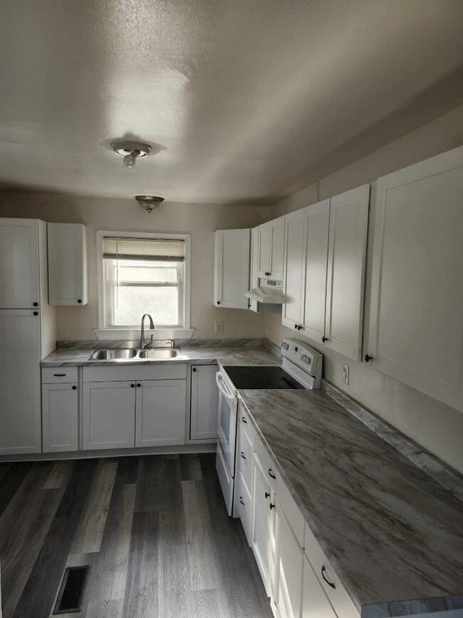 property at 126 Green Acres Ave