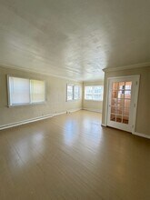 1732 Lincolnway E in Mishawaka, IN - Building Photo - Building Photo