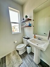 5240 Beachfront Cove in San Diego, CA - Building Photo - Building Photo