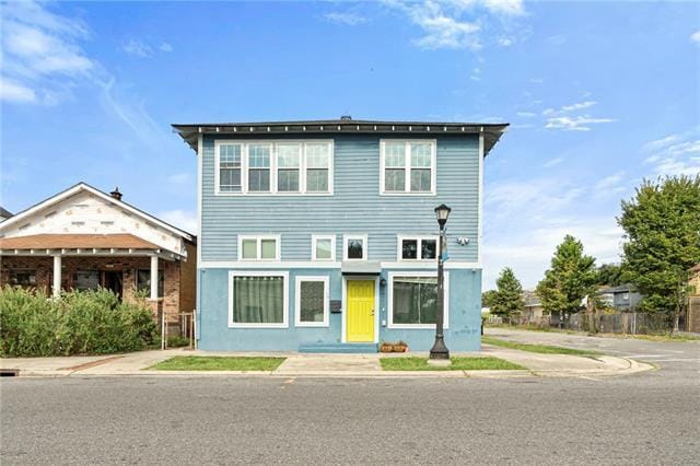 property at 333 De Armas St