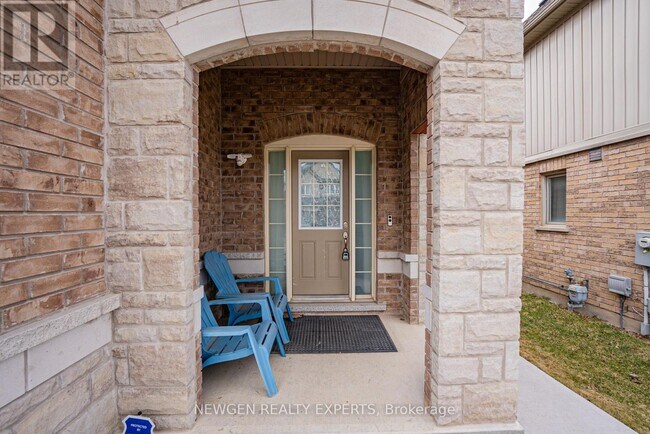 86 Sunset Way in Thorold, ON - Building Photo - Building Photo