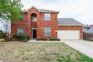 5237 Bay View Dr in Fort Worth, TX - Building Photo