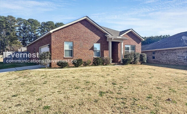 215 Village Springs Dr in Madison, AL - Building Photo - Building Photo